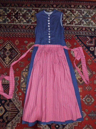 Süßes mädchen dirndl - süßes, dirndl+bluse