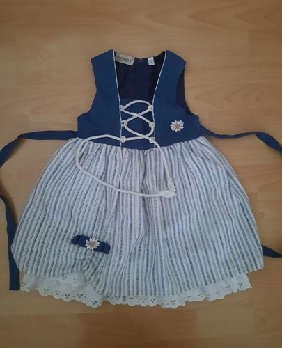 Landhaus mädchen dirndl - landhaus,